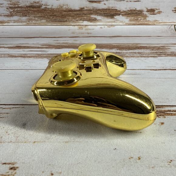 PowerA Super Mario Gold Chrome Controller – Nintendo Switch, No Cable, OEM, Used - Picture 6 of 6
